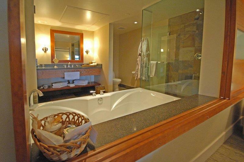 Chrysalis Inn & Spa Bellingham, Curio Collection By Hilton Екстер'єр фото